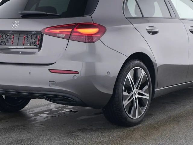 Mercedes-Benz A 200 Progressive