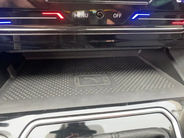 Volkswagen Passat Business DSG