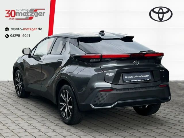 Toyota C-HR Hybride Team D