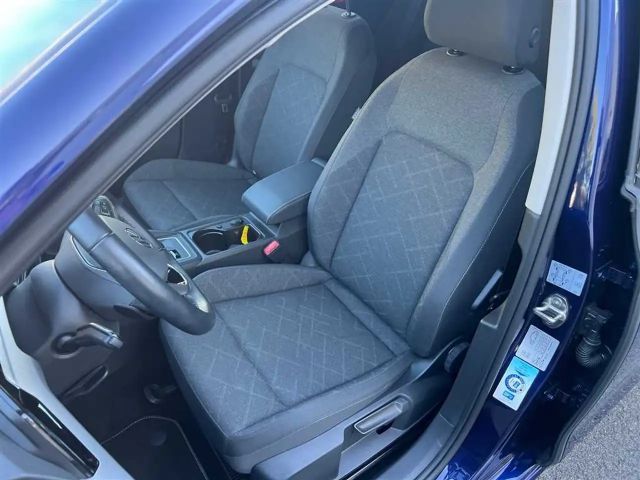 Volkswagen Golf 1.5 eTSI DSG Life