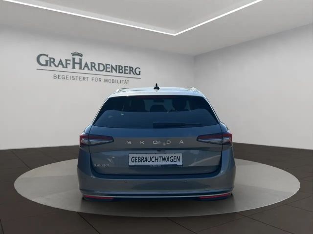 Skoda Superb 2.0 TDI Combi