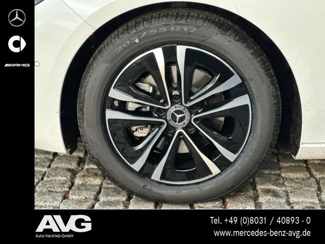 Mercedes-Benz B 180 Progressive