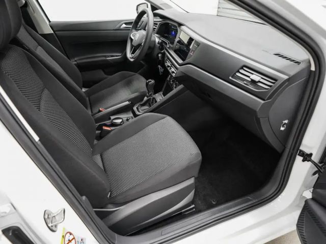 Volkswagen Polo 1,0 MPI Base