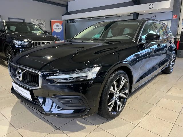 Volvo V60 Momentum