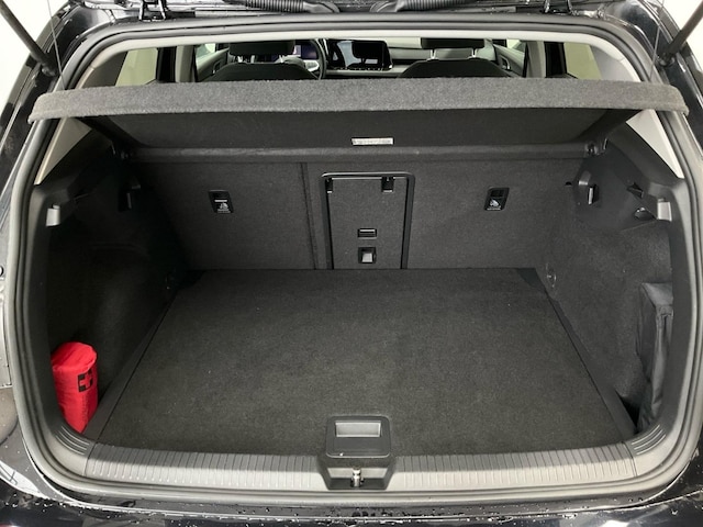 Volkswagen Golf 1.5 eTSI Golf VIII