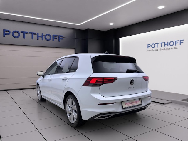 Volkswagen Golf 1.5 eTSI DSG Style