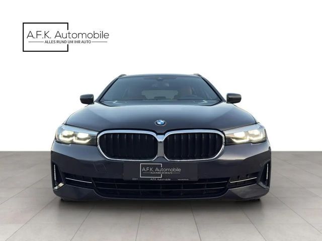 BMW 520 520d M-Sport