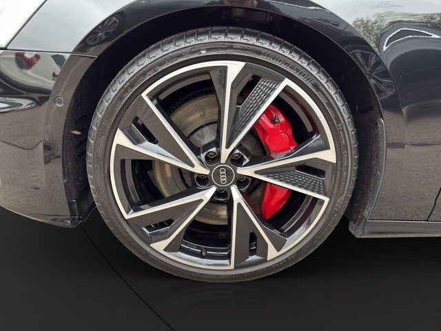 Audi S6 Avant Quattro