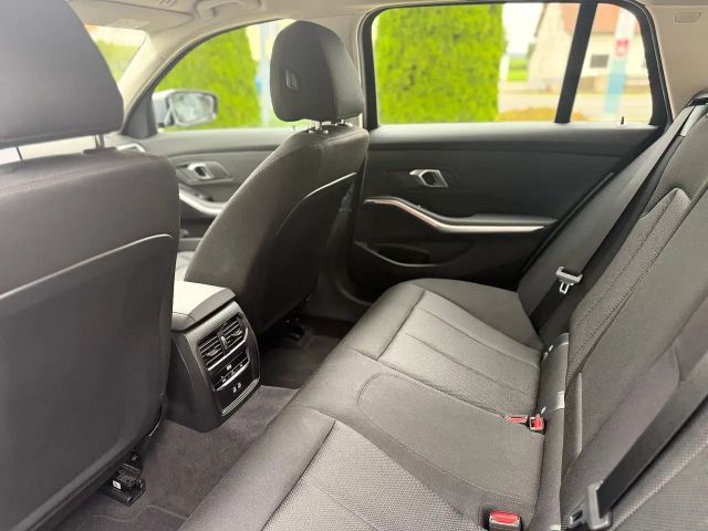 BMW 318 318d Touring