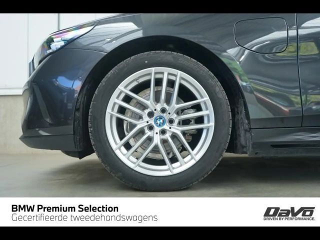 BMW 530 HYBRID - HAAK - ACC - LEDER