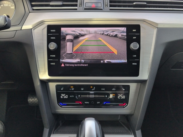 Volkswagen Passat 1.5 TSI DSG Variant