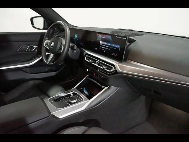 BMW 318 M-Sport Sedan