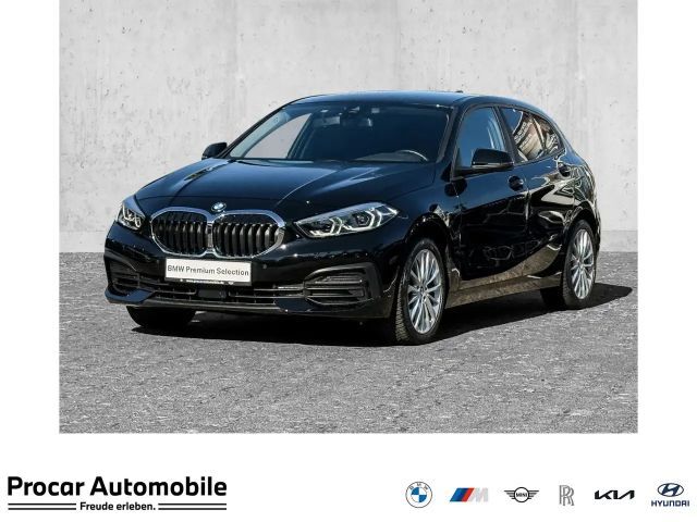 BMW 118 118i Sedan