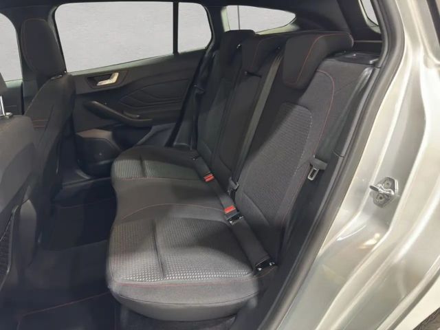 Ford Focus EcoBoost ST Line Wagon