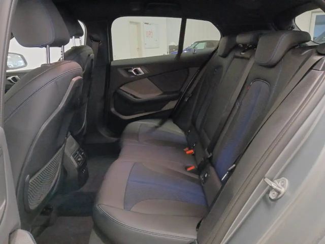 BMW 118 118i M-Sport Sedan