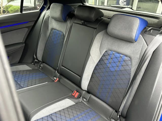 Volkswagen Golf 2.0 TSI 4Motion DSG Golf VIII