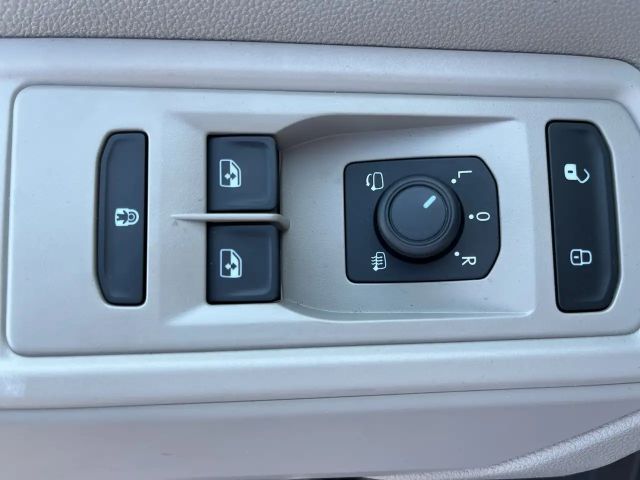 Volkswagen Multivan Business T7