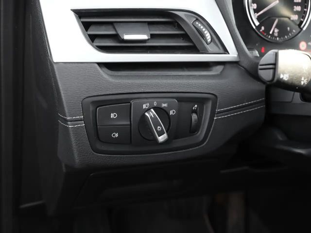 BMW X1 Sport Line sDrive18i