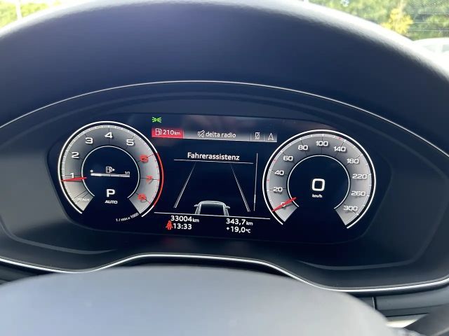 Audi A4 40 TFSI Avant S-Line