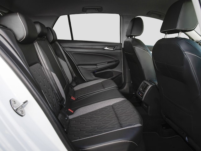 Volkswagen Golf 1.5 TSI Golf VIII