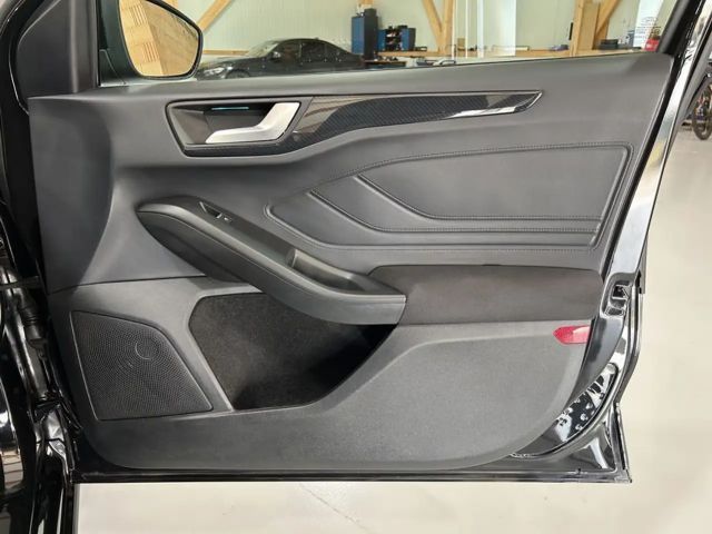 Ford Focus EcoBoost ST Line Wagon