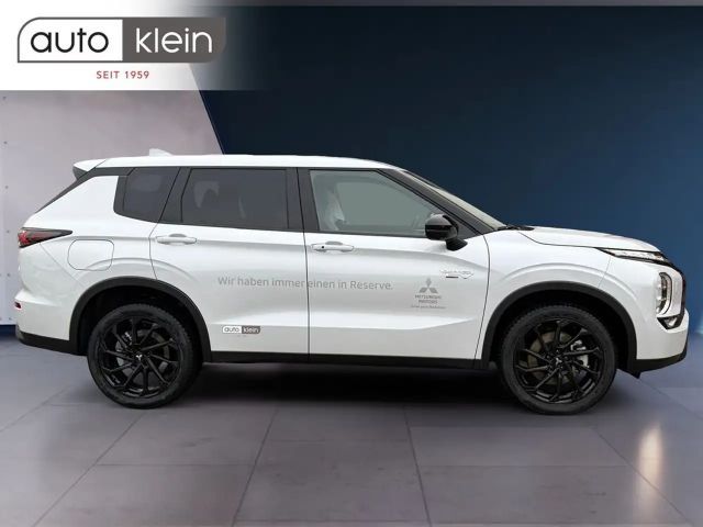 Mitsubishi Outlander Invite PHEV