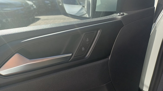 Volkswagen Polo Polo 1.0     Polo BT059 MPIM5F