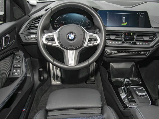 BMW 118 118i M-Sport Sedan