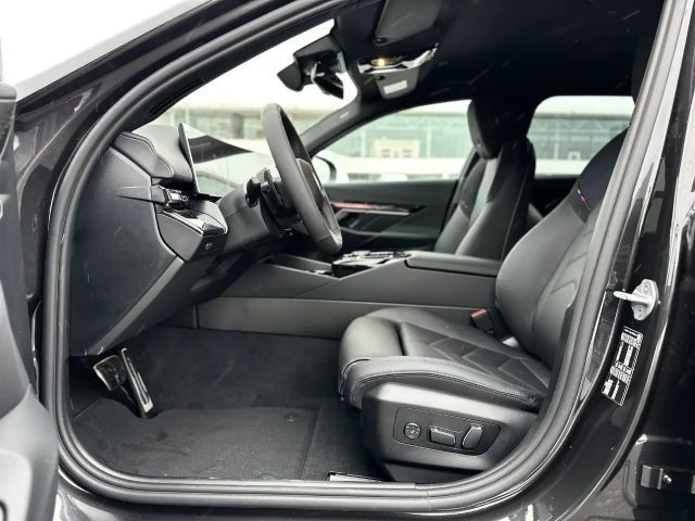 BMW 520 520i M-Sport Touring