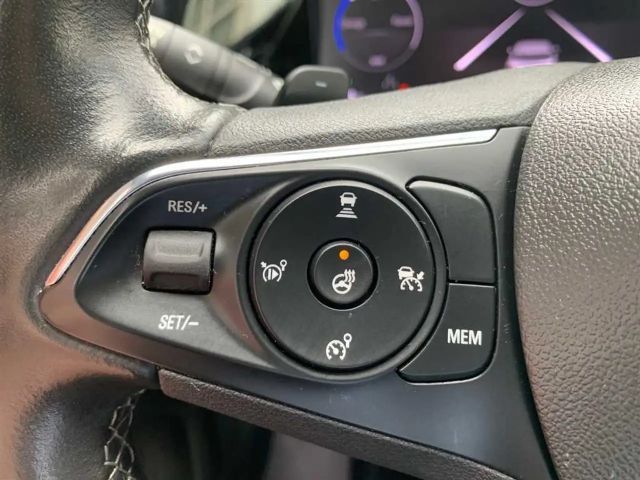 Opel Grandland X 1.6 Turbo Hybrid Ultimate