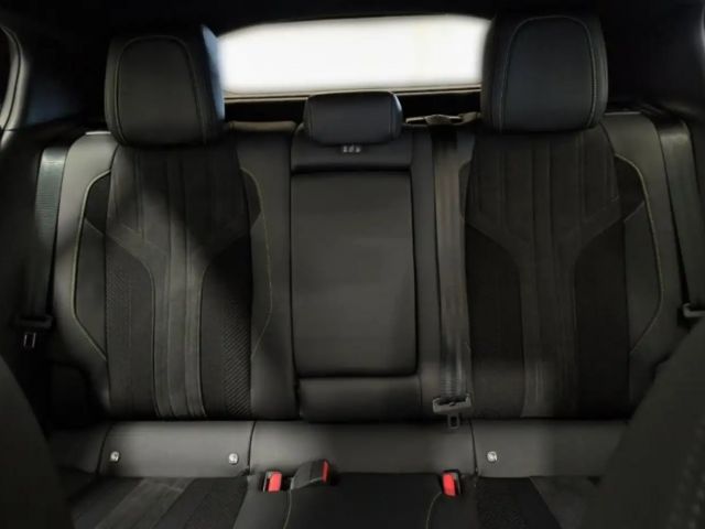 Peugeot 408 GT-Line Hybrid