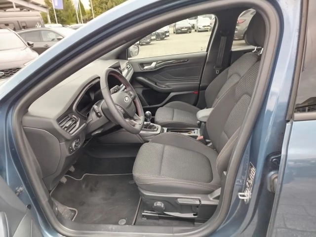 Ford Focus ST Line Wagon