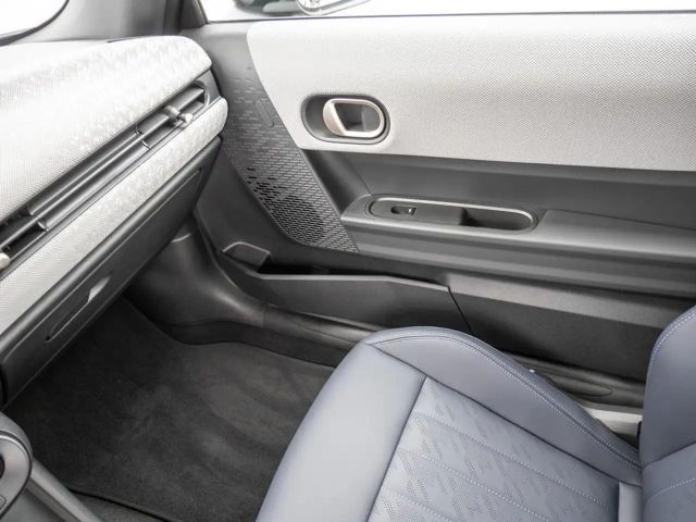 MINI Cooper Favoured Trim LED+HUD+NAVI+PDC+KEYLE