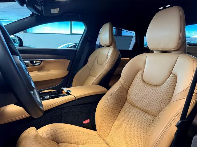 Volvo S90 AWD Dark Plus Recharge T8