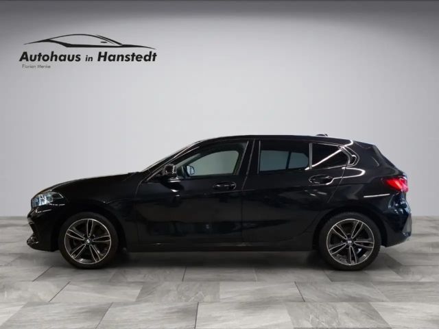 BMW 116 116i Sedan Sport Line