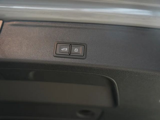 Audi RS4 Avant Quattro