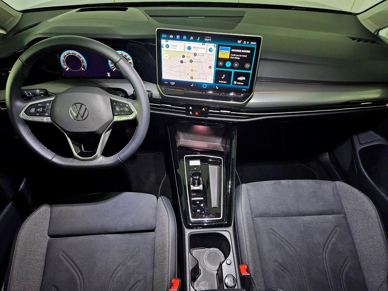 Volkswagen Golf 1.5 eTSI DSG Style