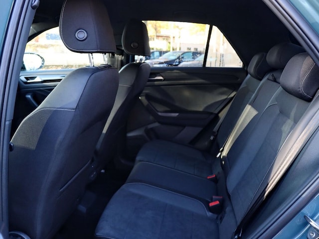 Volkswagen T-Roc 1.5 TSI DSG IQ.Drive R-Line