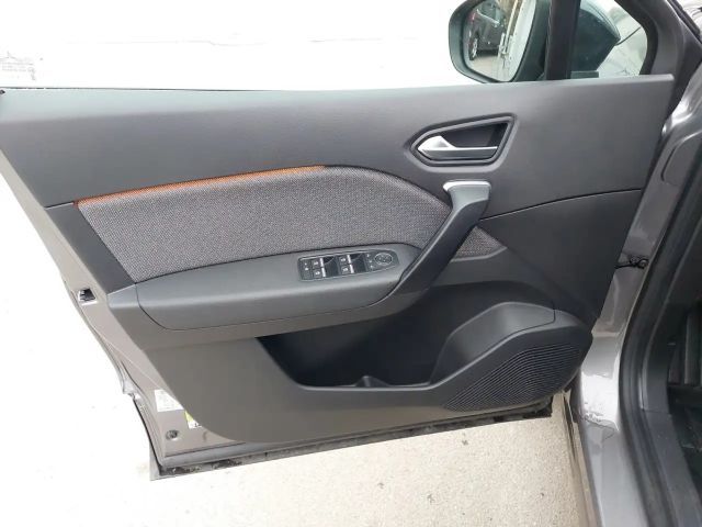 Renault Captur Hybrid Techno