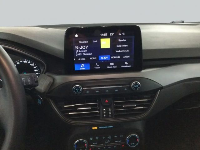 Ford Focus EcoBoost Style Titanium Wagon