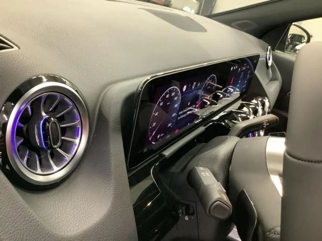 Mercedes-Benz GLA 220 4MATIC