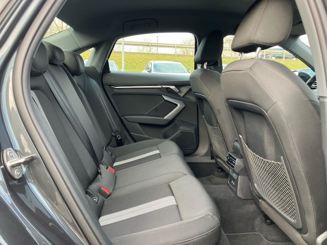 Audi A3 35 TFSI S-Tronic Sedan