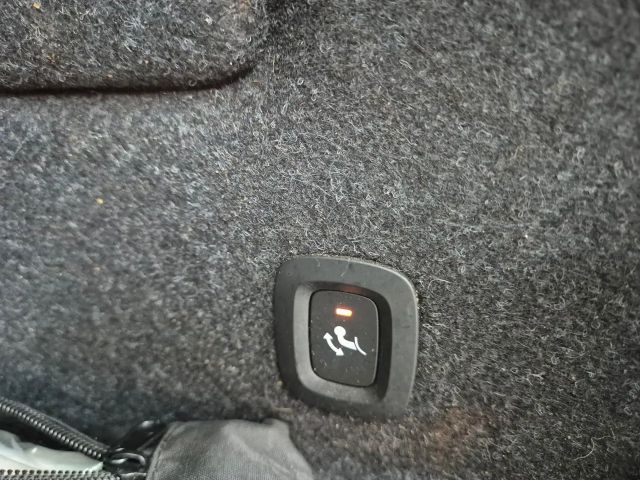 Volvo XC40 AWD Plus Recharge Twin Engine