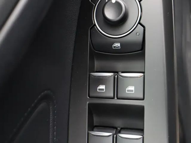 Ford Focus Cool & Connect