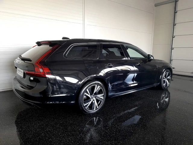 Volvo V90 AWD R-Design T6