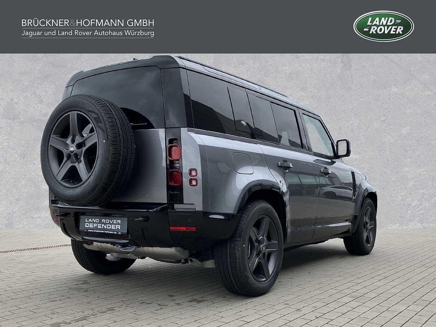 Land Rover Defender 110 Dynamic SE