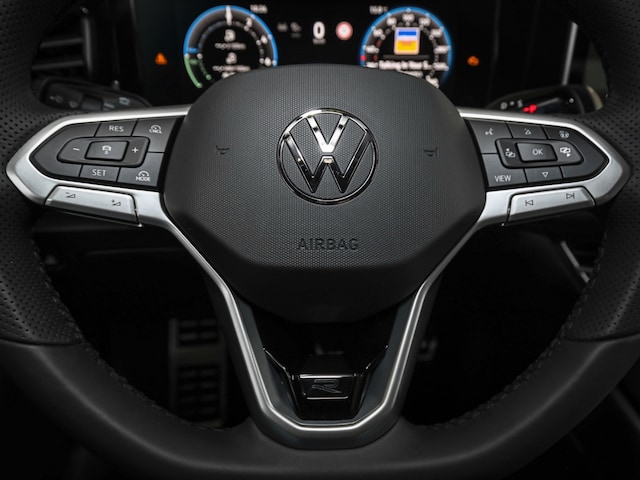 Volkswagen Passat DSG R-Line eHybrid