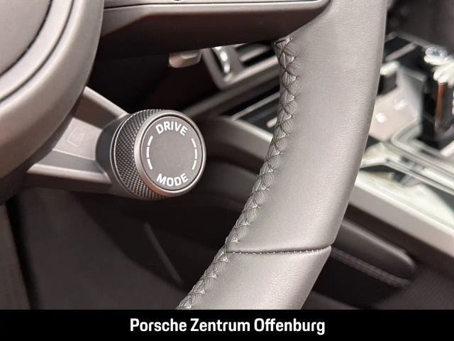 Porsche 992 Cabrio Carrera