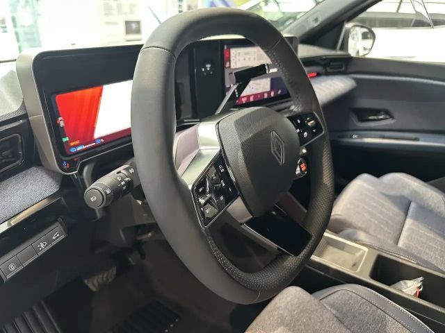 Renault 4 Comfort E-Tech Techno