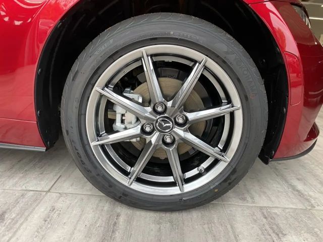 Mazda MX-5 Exclusive-line SkyActiv